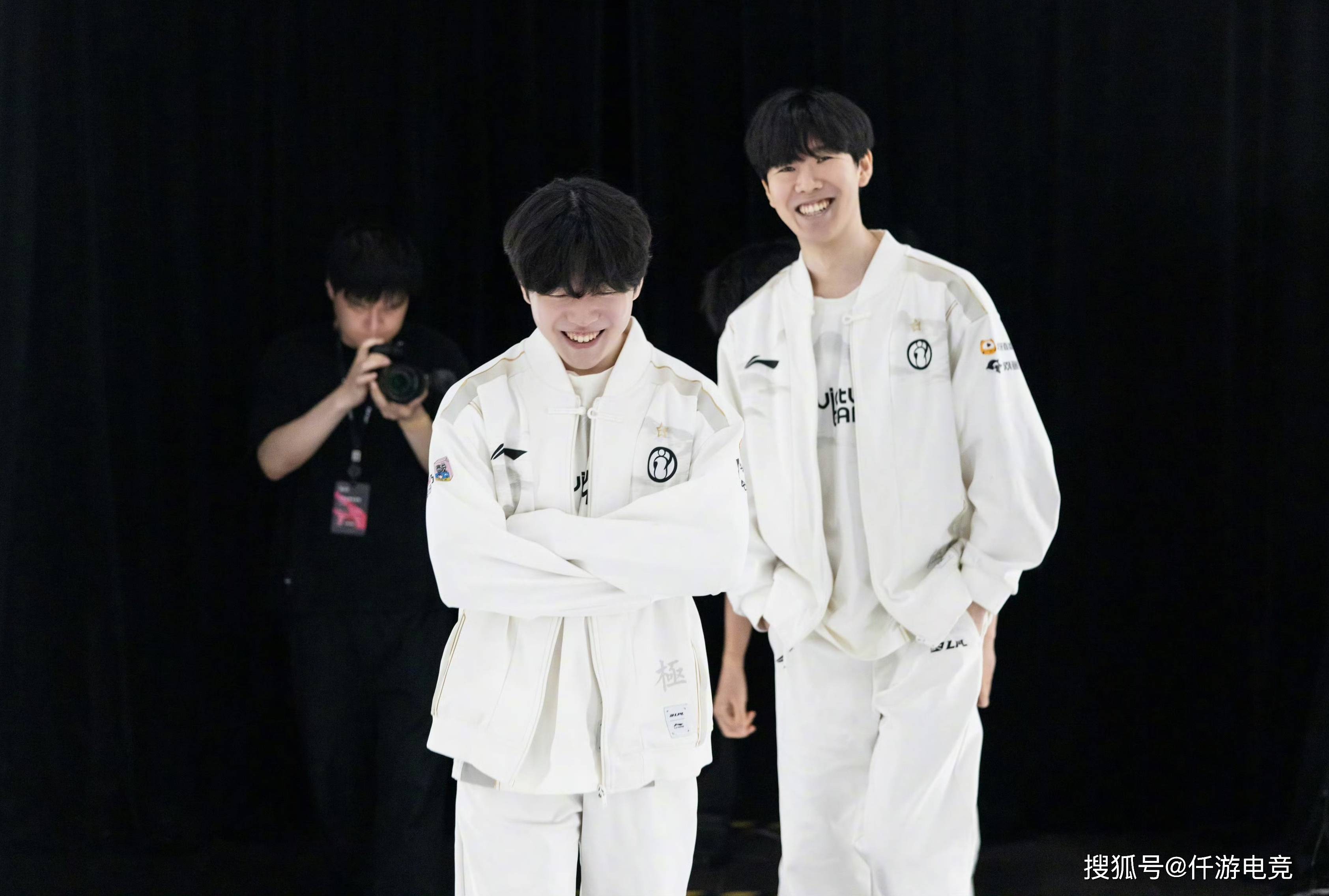 为总冠军目 为总冠军目