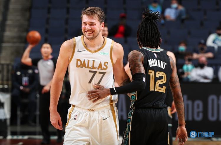 绿茵场上的 绿茵场上的