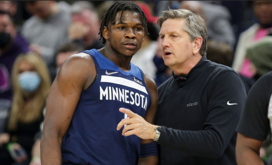 二线中场前 二线中场前